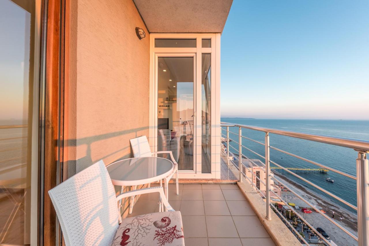 Blue Heaven -Full Sea View Brand New Apartment Дуррес Екстер'єр фото