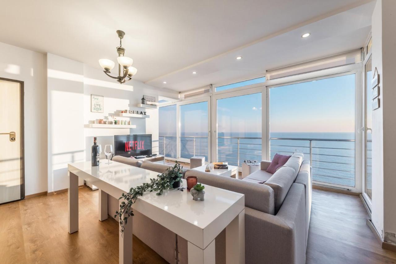 Blue Heaven -Full Sea View Brand New Apartment Дуррес Екстер'єр фото