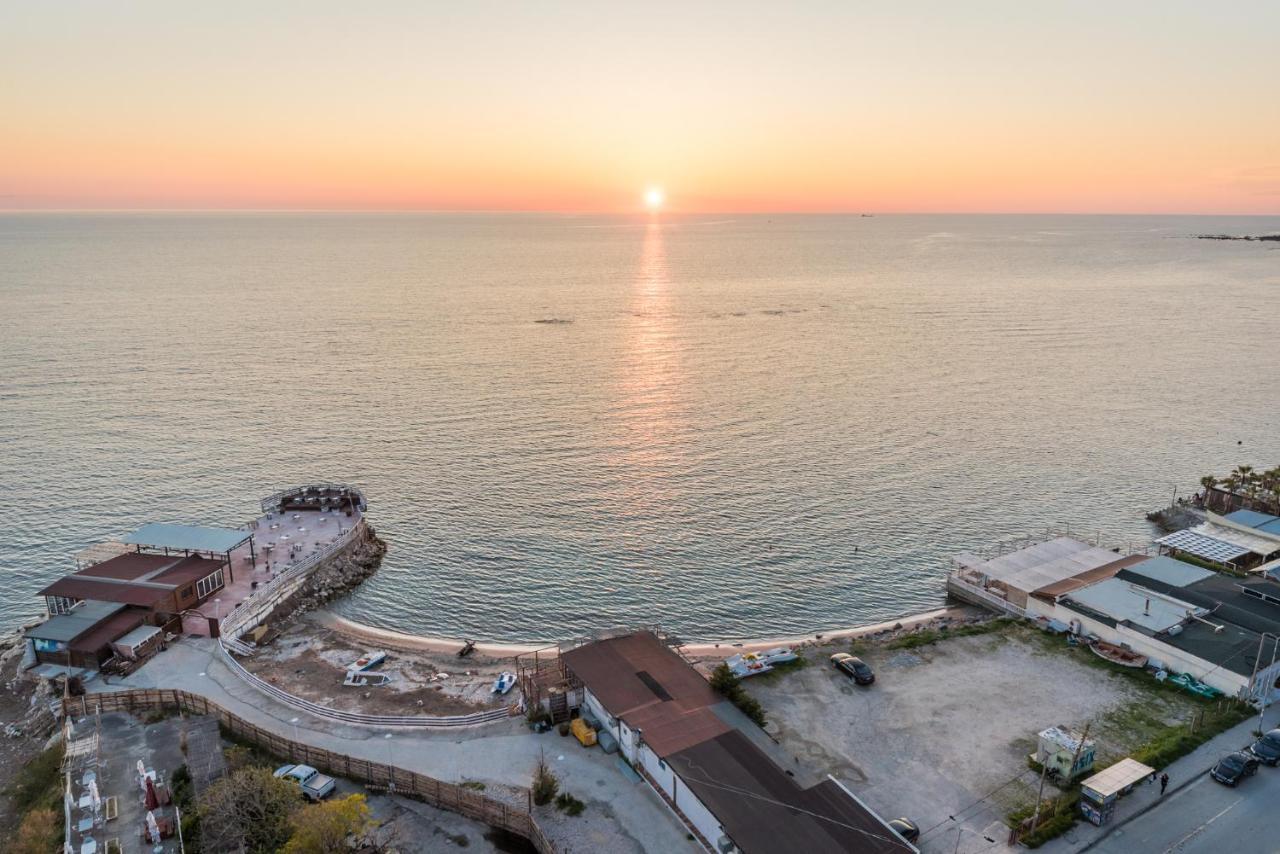 Blue Heaven -Full Sea View Brand New Apartment Дуррес Екстер'єр фото